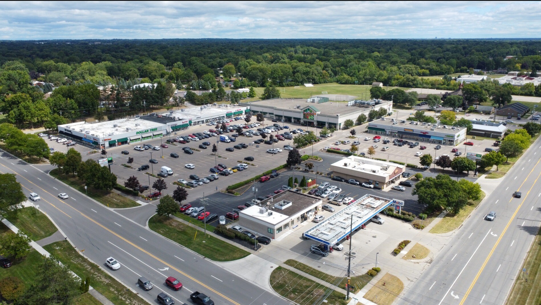 33330 W 12 Mile Rd, Farmington Hills, MI for lease Building Photo- Image 1 of 4