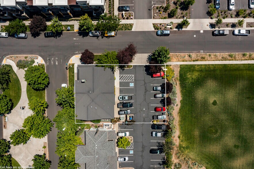 796 SW Bradbury Way, Bend, OR à louer - Photo du bâtiment - Image 3 de 36