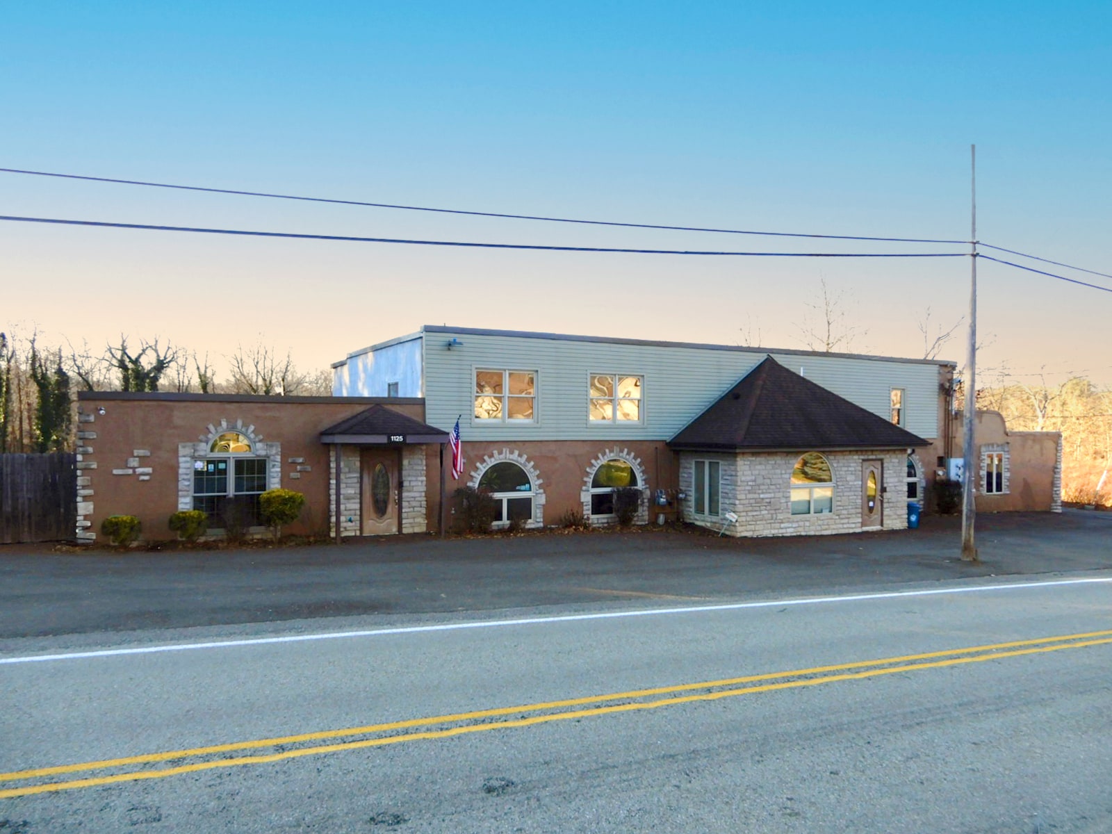 1125 Noblestown Rd, Oakdale, PA for sale Primary Photo- Image 1 of 8