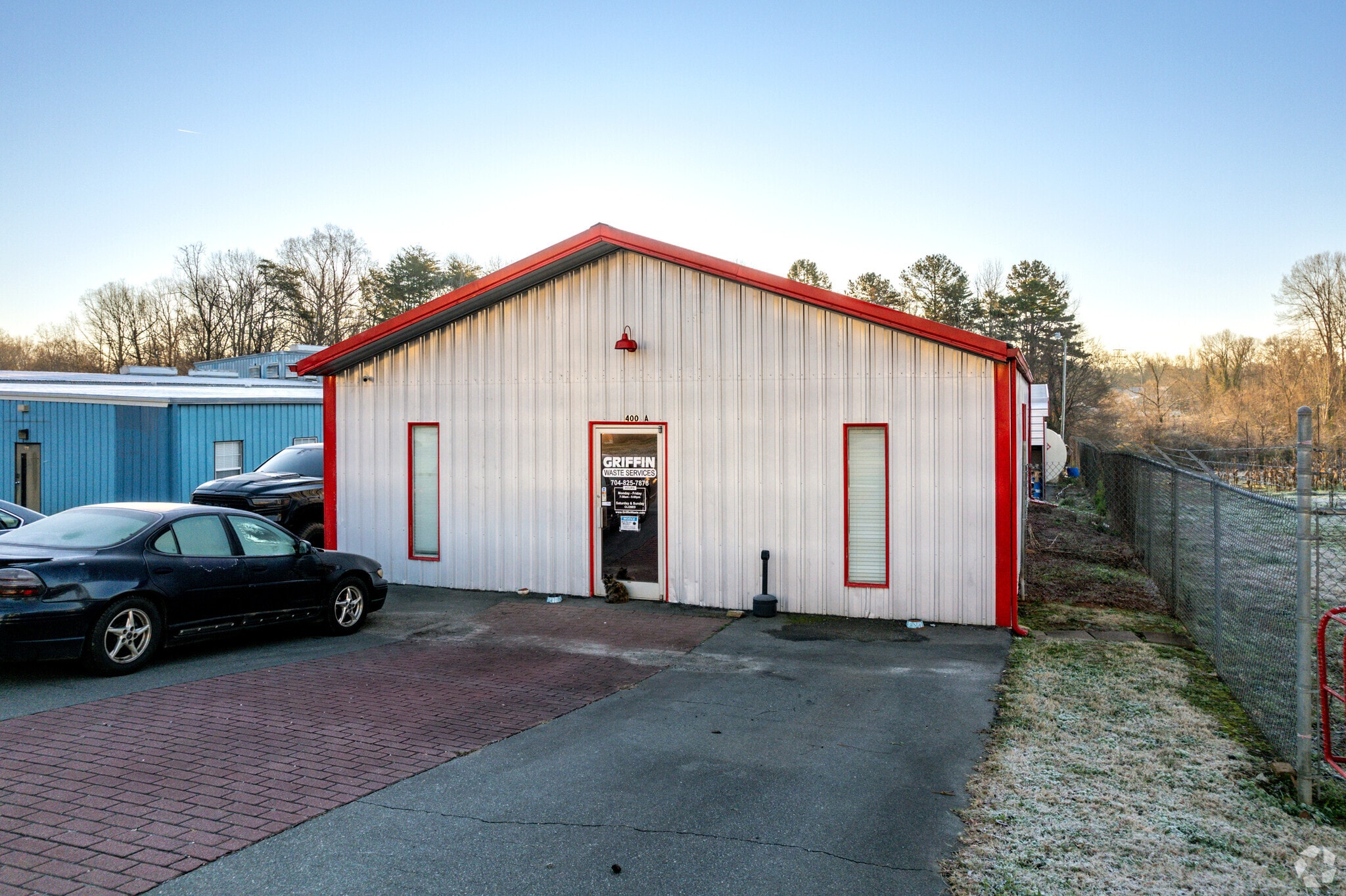 400 Oakland Dr, Lowell, NC for lease Primary Photo- Image 1 of 4