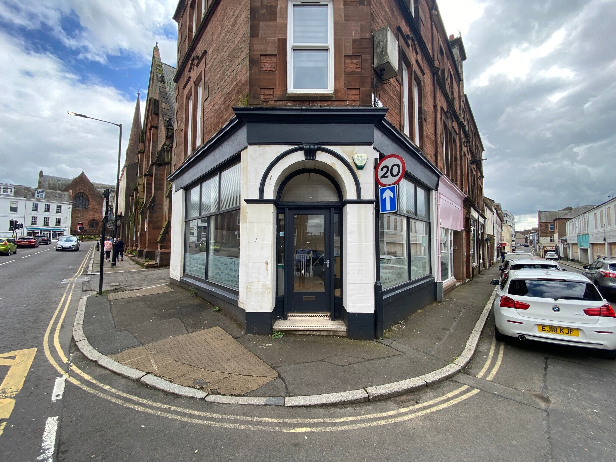 56 Buccleuch St, Dumfries à louer Photo du bâtiment- Image 1 de 7