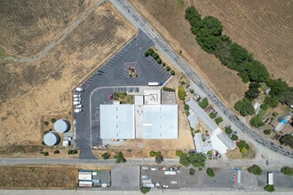 800 Salinas Rd, San Juan Bautista, CA - Aerial  map view