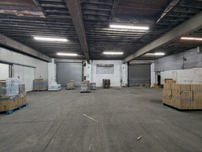 273 Meserole St, Brooklyn, NY for lease Interior Photo- Image 1 of 7