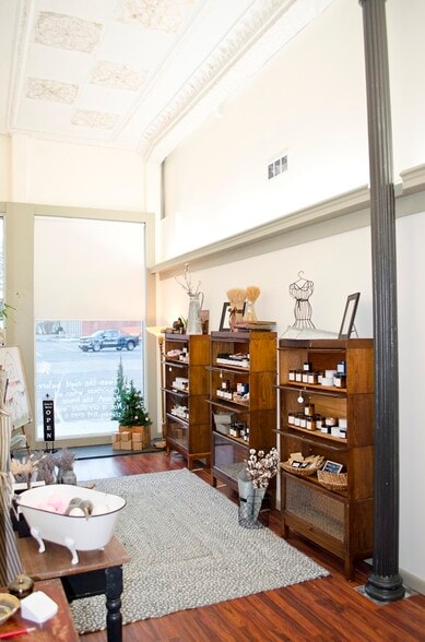 21 E Main St, Cuba, NY à louer - Photo intérieure - Image 2 de 8