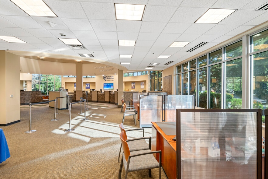 6745 Sierra Center Pky, Reno, NV for sale - Building Photo - Image 3 of 8