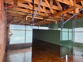 108-118 E Amerige Ave, Fullerton, CA for lease Interior Photo- Image 2 of 8