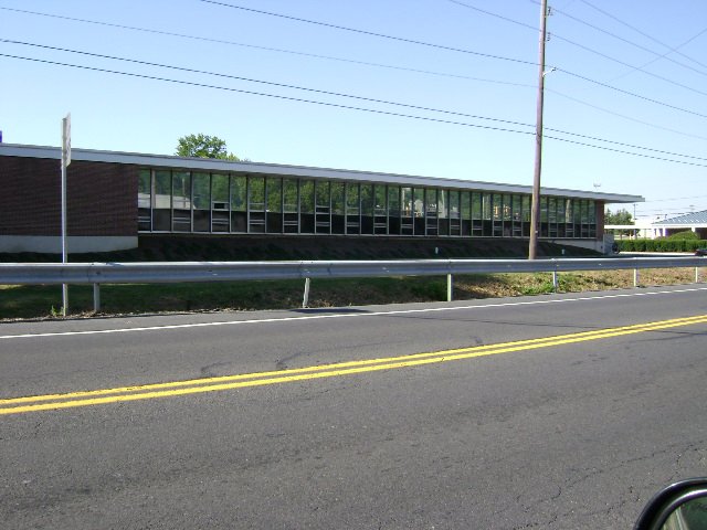 3705 Trindle Rd, Camp Hill, PA à vendre - Photo du bâtiment - Image 2 de 7