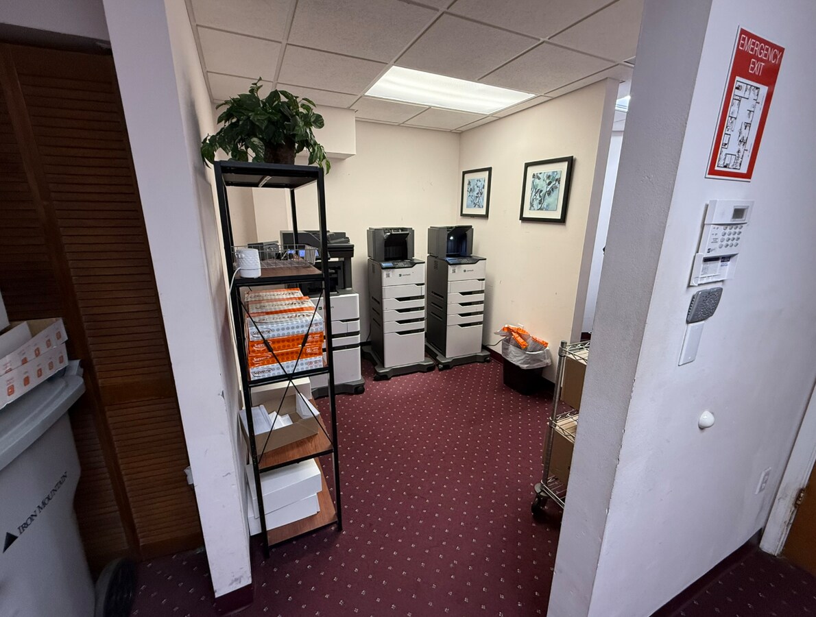 7765 SW 87th Ave, Miami, FL 33173 - Unité 101 -  - Photo intérieure - Image 1 of 13