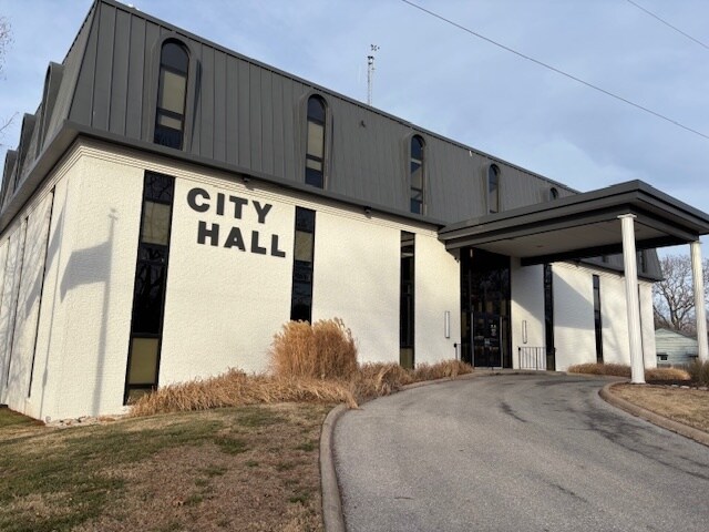 4600 W 51st St, Roeland Park, KS for lease Primary Photo- Image 1 of 14