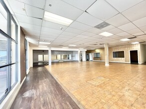 5650 Power Inn Rd, Sacramento, CA for lease Interior Photo- Image 1 of 6