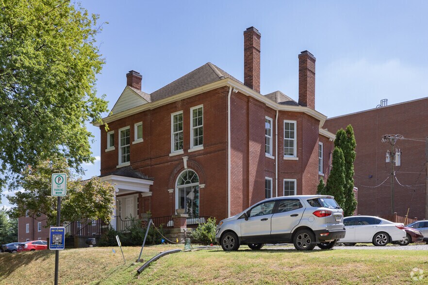 1915 Adelicia St, Nashville, TN à louer - Photo principale - Image 1 de 4