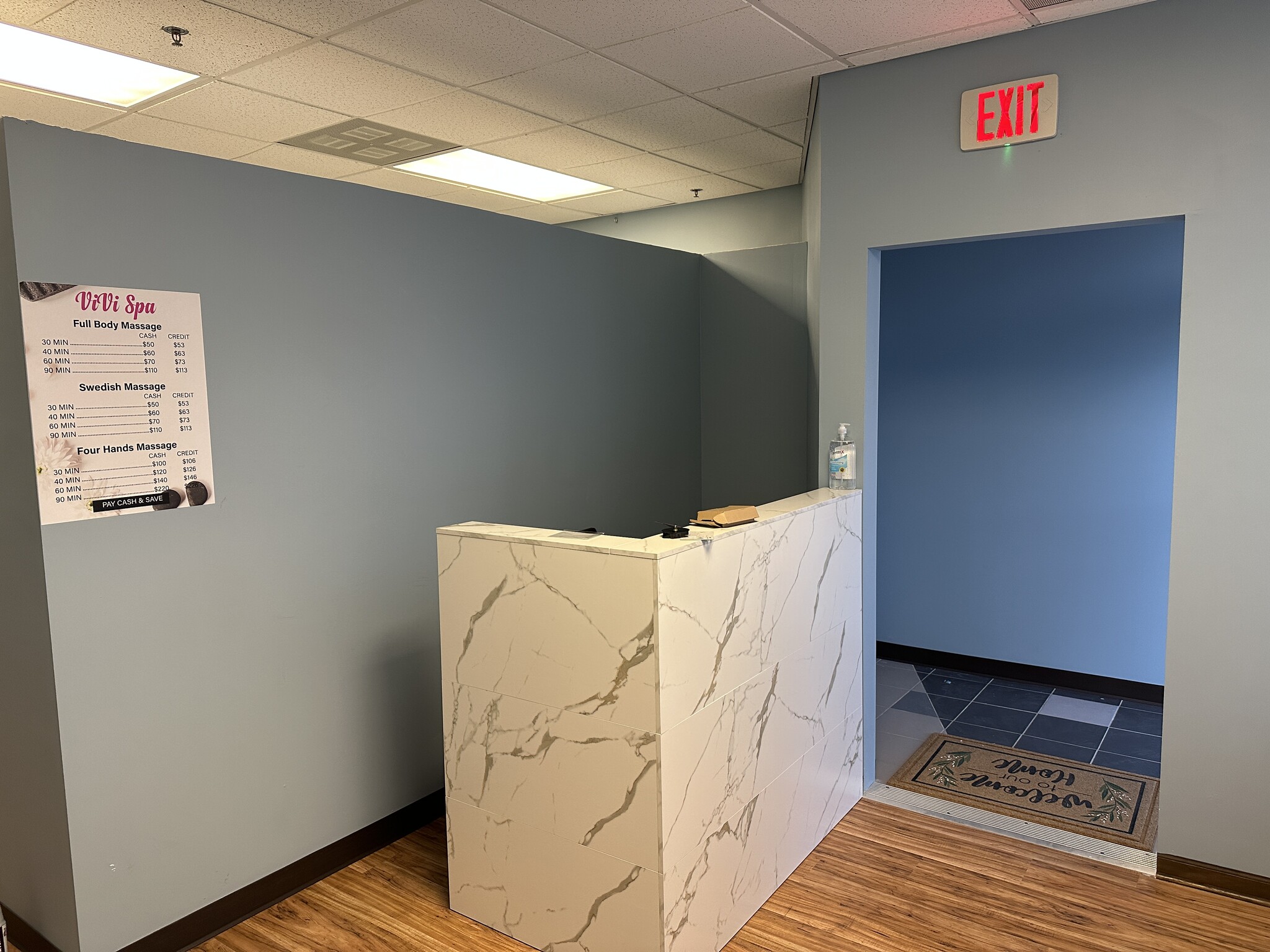 108 Valley Dr, Elburn, IL à louer Photo intérieure- Image 1 de 8