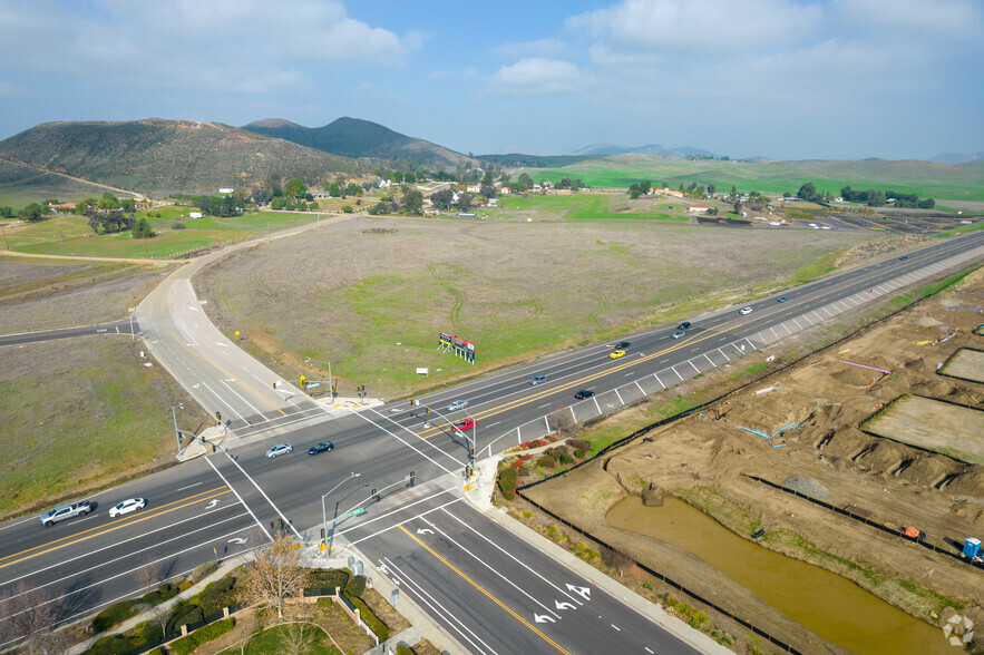 NWQ Winchester Rd & Pourroy Rd, Winchester, CA for lease - Primary Photo - Image 1 of 8