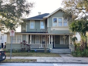 806 W De Leon St, Tampa, FL for sale Interior Photo- Image 1 of 2