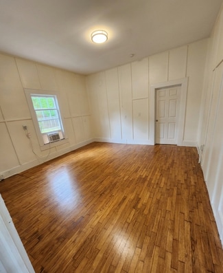 More details for 404 E Elm St, Rockmart, GA - Office for Lease