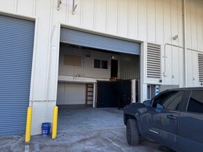 2290 Alahao Pl, Honolulu, HI for lease Interior Photo- Image 1 of 3