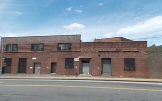 Plus de détails pour 58-01 Grand Ave, Maspeth, NY - Industriel à vendre