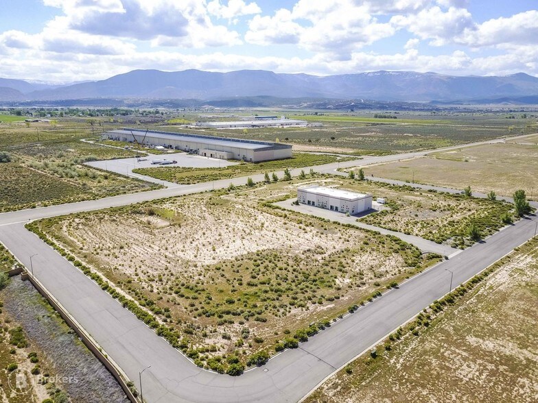 5300 W 900 N, Cedar City, UT à louer - Photo du bâtiment - Image 2 de 2