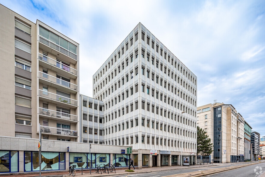 Bureau dans Lyon à louer - Photo principale - Image 1 de 2
