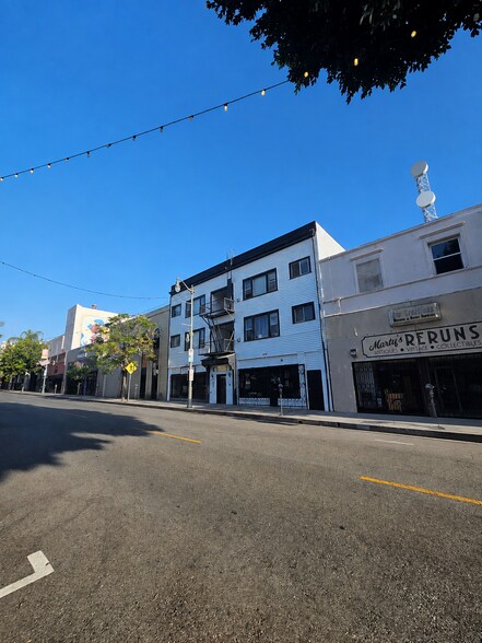 418-424 W 6th St, San Pedro, CA à vendre - Photo du bâtiment - Image 2 de 12