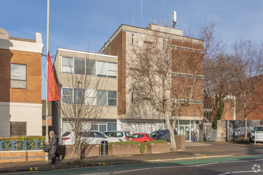 65 London Rd, Gloucester for lease - Building Photo - Image 2 of 2