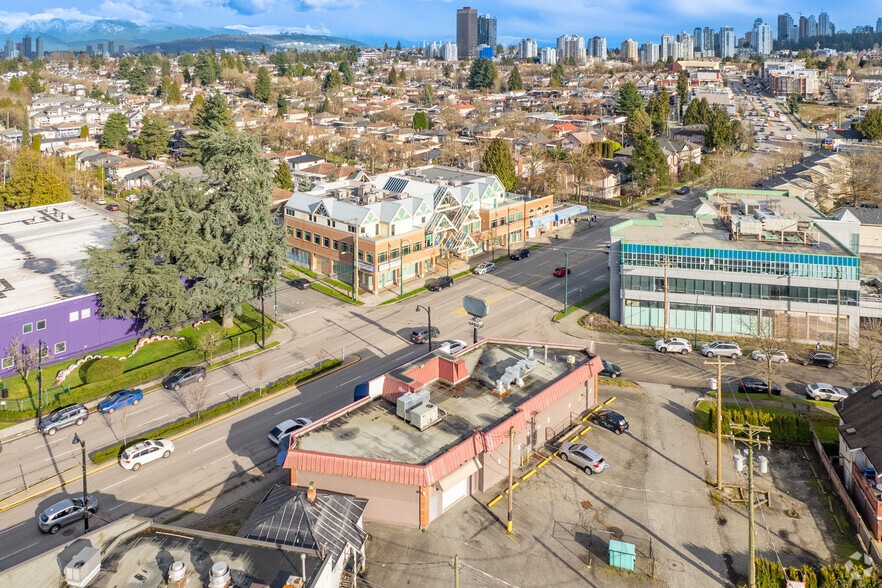 2790 Kingsway, Vancouver, BC for lease - Aerial - Image 2 of 2