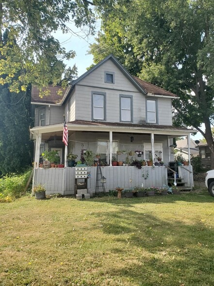 Freeport IL portfolio of 6 properties for sale on LoopNet.ca - Building Photo - Image 3 of 6