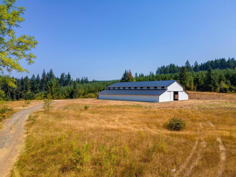 17401 NE 217th Ave, Brush Prairie, WA à vendre - Photo du bâtiment - Image 1 de 29