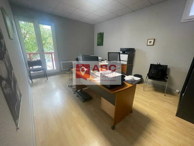 Office in Montpellier for sale - Interior Photo - Image 2 of 9