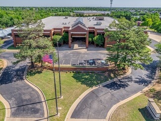 More details for 7301 NW Expressway, Oklahoma City, OK - Office for Sale