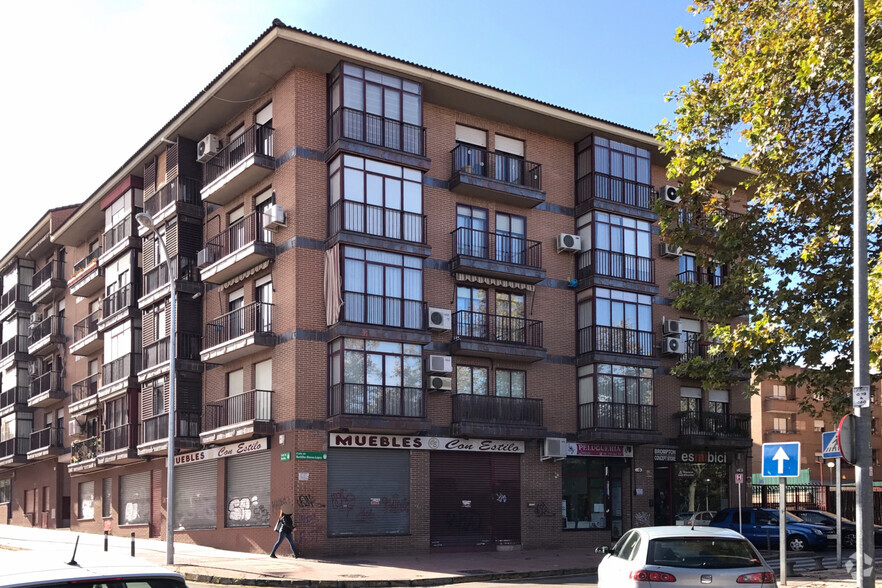 Calle Ávila, 1, Alcobendas, Madrid for sale - Primary Photo - Image 1 of 2