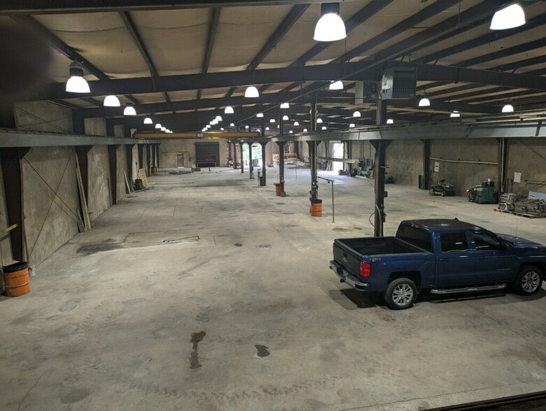 1024 S 25th St, Van Buren, AR for lease - Interior Photo - Image 3 of 8