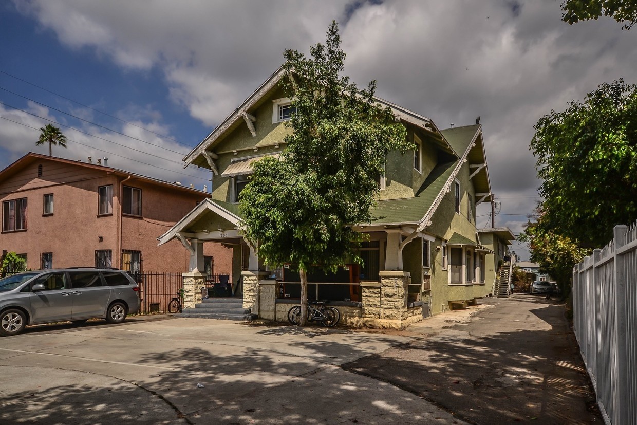 1608-1610 S Wilton Pl, Los Angeles, CA for sale Primary Photo- Image 1 of 26