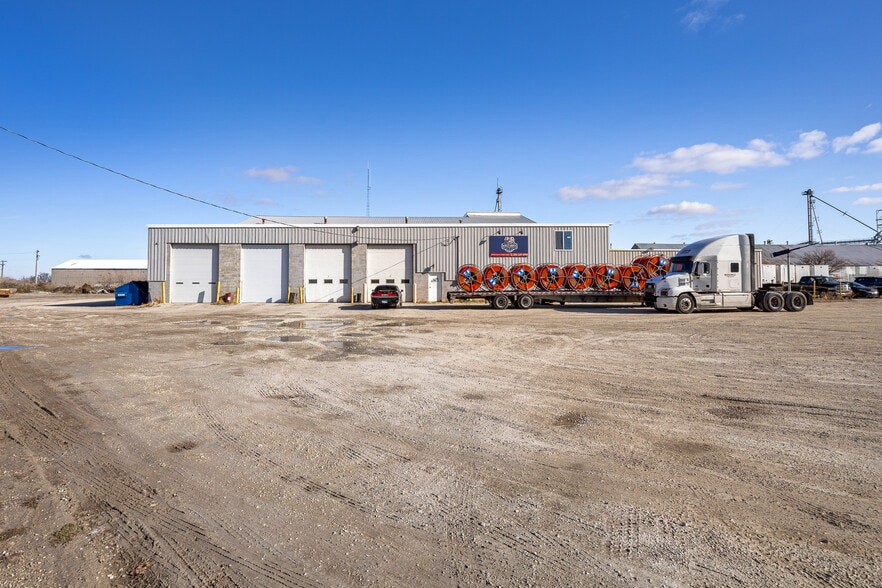 406 N Union St, Dwight, IL à vendre - Photo du bâtiment - Image 3 de 30