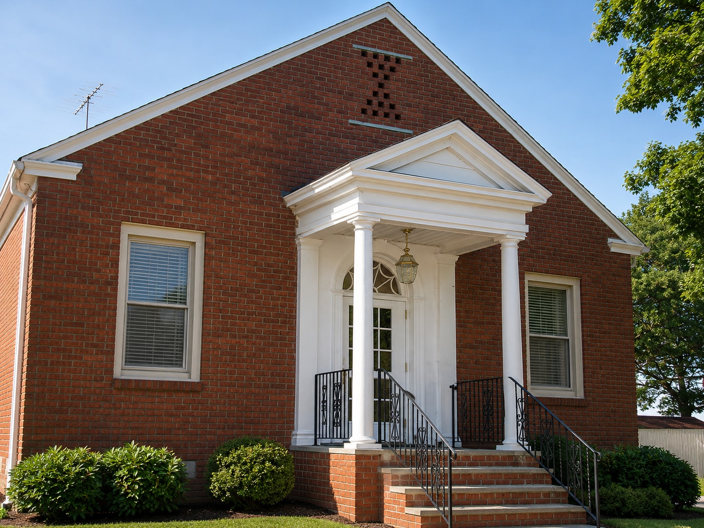 240-242 Lincoln Pl, Westbury, NY for sale Building Photo- Image 1 of 14