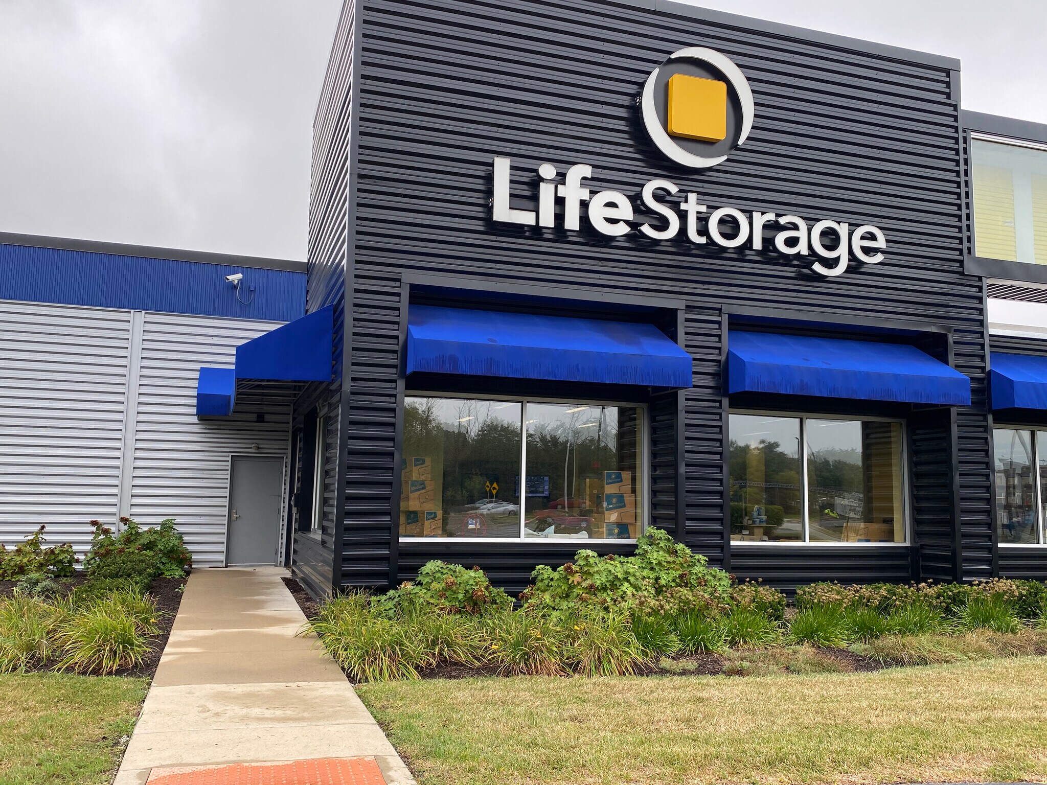 1800 Des Plaines Ave, Forest Park, IL à louer Photo du bâtiment- Image 1 de 10