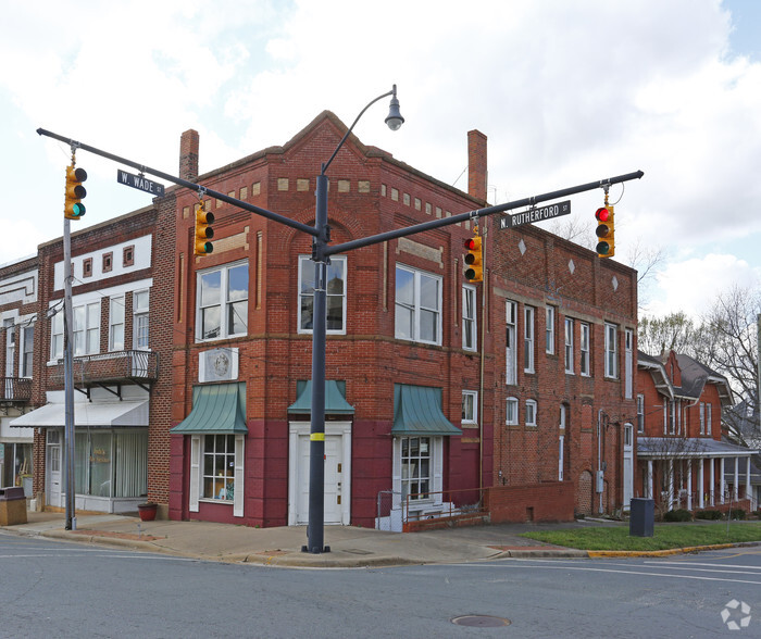 100 S Rutherford St, Wadesboro, NC à vendre - Photo principale - Image 1 de 1