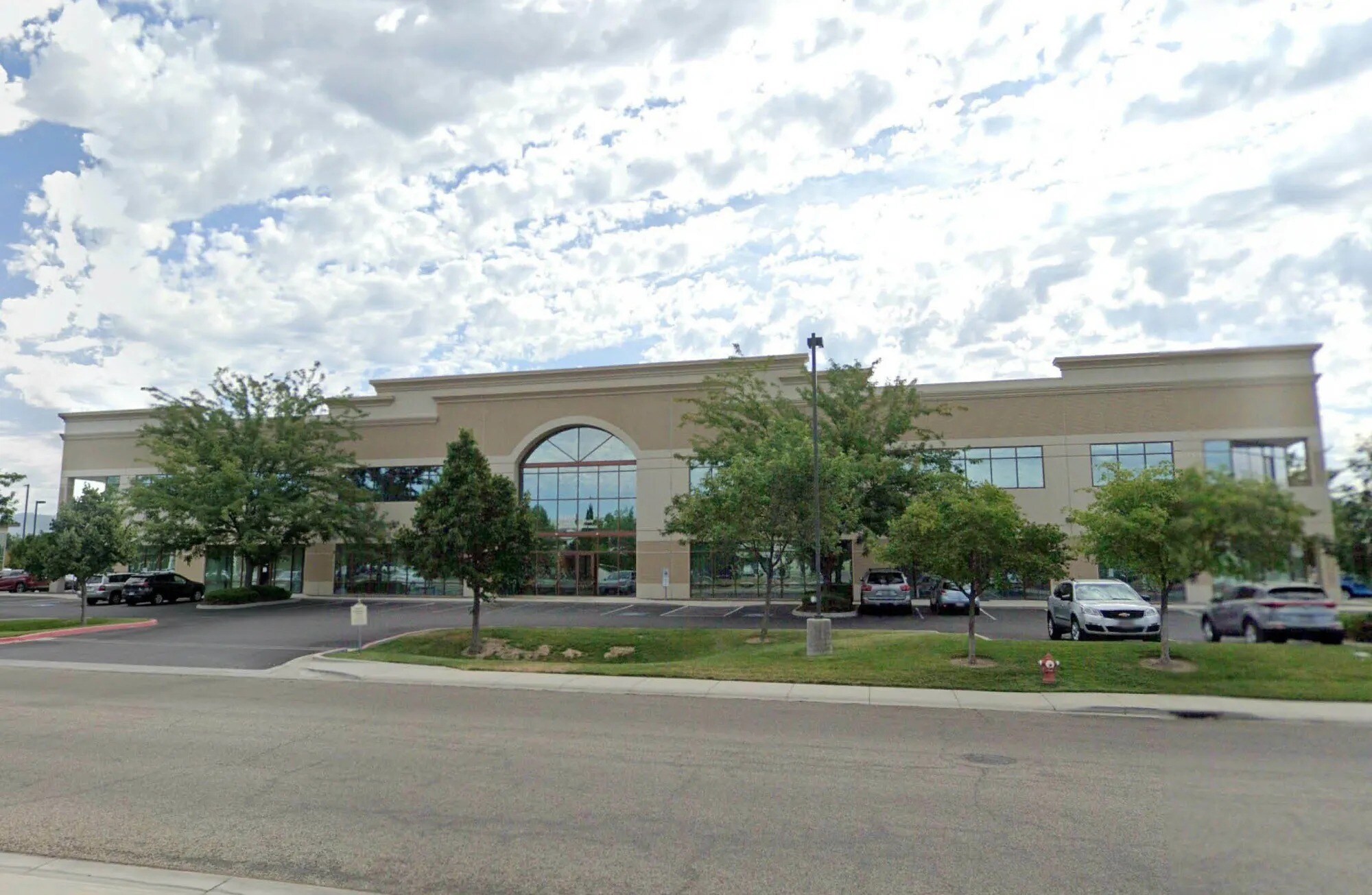 9465 Emerald St, Boise, ID for lease Building Photo- Image 1 of 5