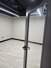 28363 Hoover Rd, Warren, MI à louer Photo intérieure- Image 1 de 1