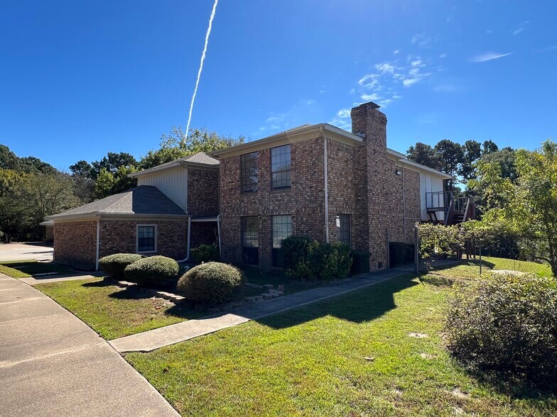 3770 Private Road 3439, Longview, TX à vendre - Photo du bâtiment - Image 2 de 33