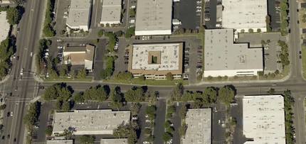 7077 Orangewood Ave, Garden Grove, CA - aerial  map view