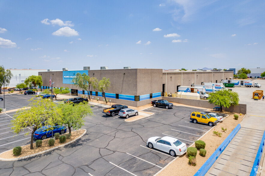 835 N 47th Ave, Phoenix, AZ for lease - Building Photo - Image 2 of 5