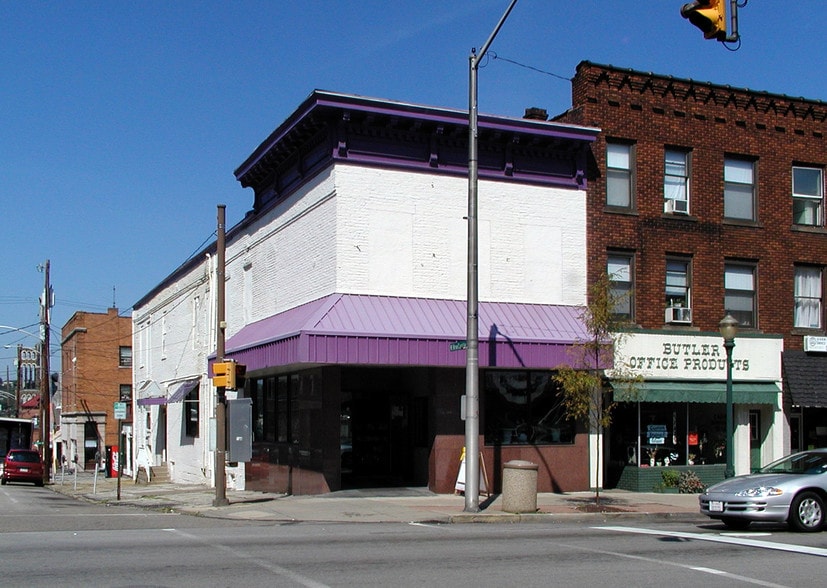 112 New Castle St, Butler, PA for lease - Primary Photo - Image 1 of 35