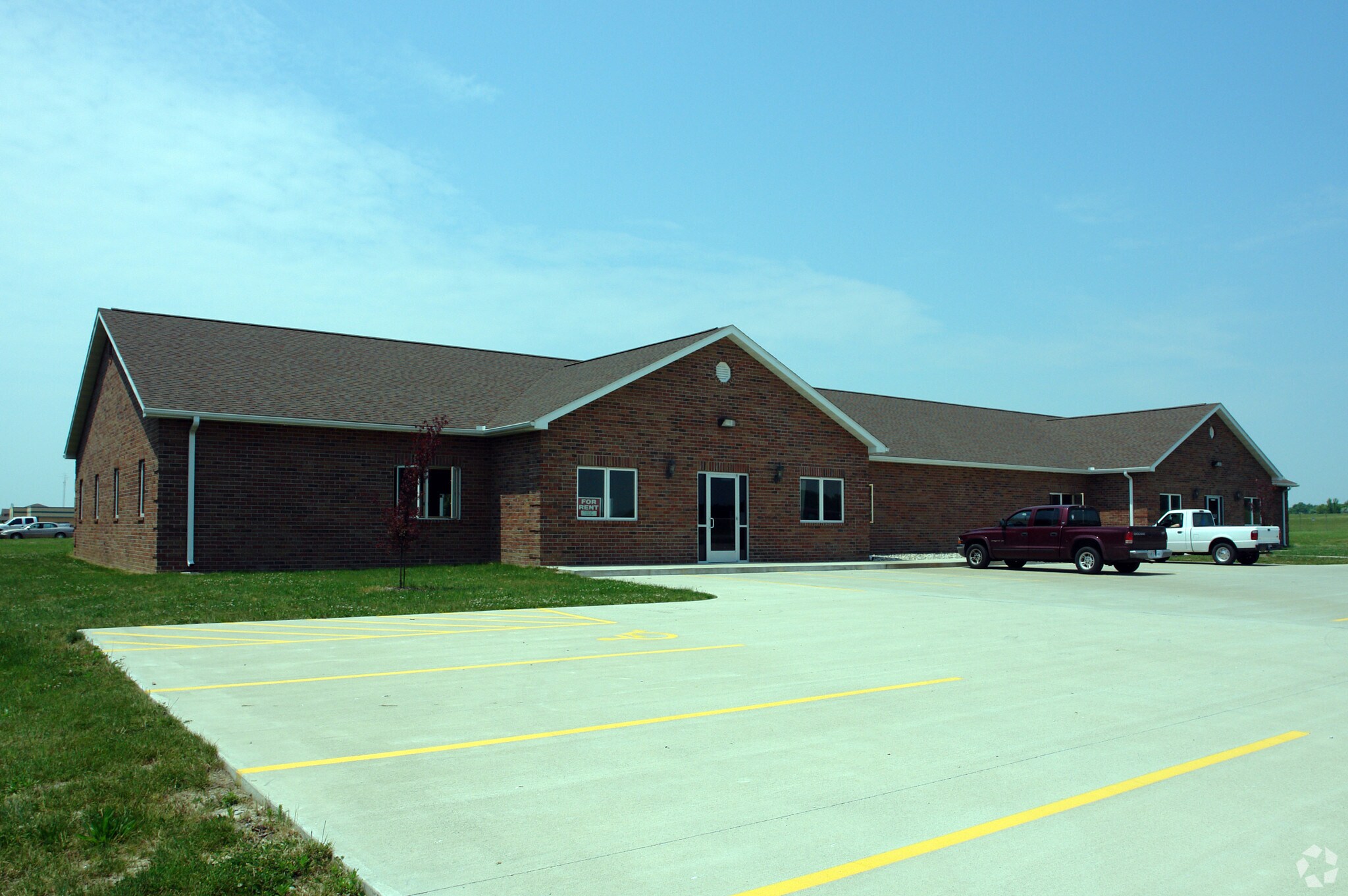 8333 Express Dr, Marion, IL for lease Primary Photo- Image 1 of 3