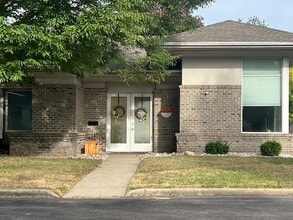 5963 Kentshire Dr, Kettering, OH à louer Photo intérieure- Image 1 de 18