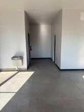 6784 S Airport Rd, West Jordan, UT for lease Interior Photo- Image 2 of 7
