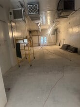 5438-5440 Monte Vista St, Los Angeles, CA à louer Photo intérieure- Image 2 de 4