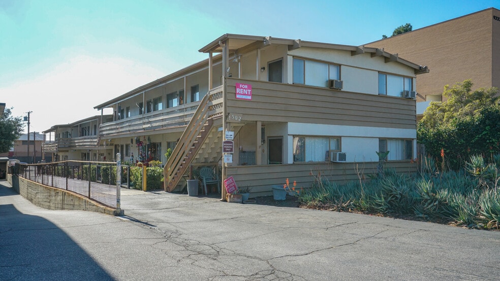 1502 E Broadway, Glendale, CA for sale - Primary Photo - Image 1 of 25