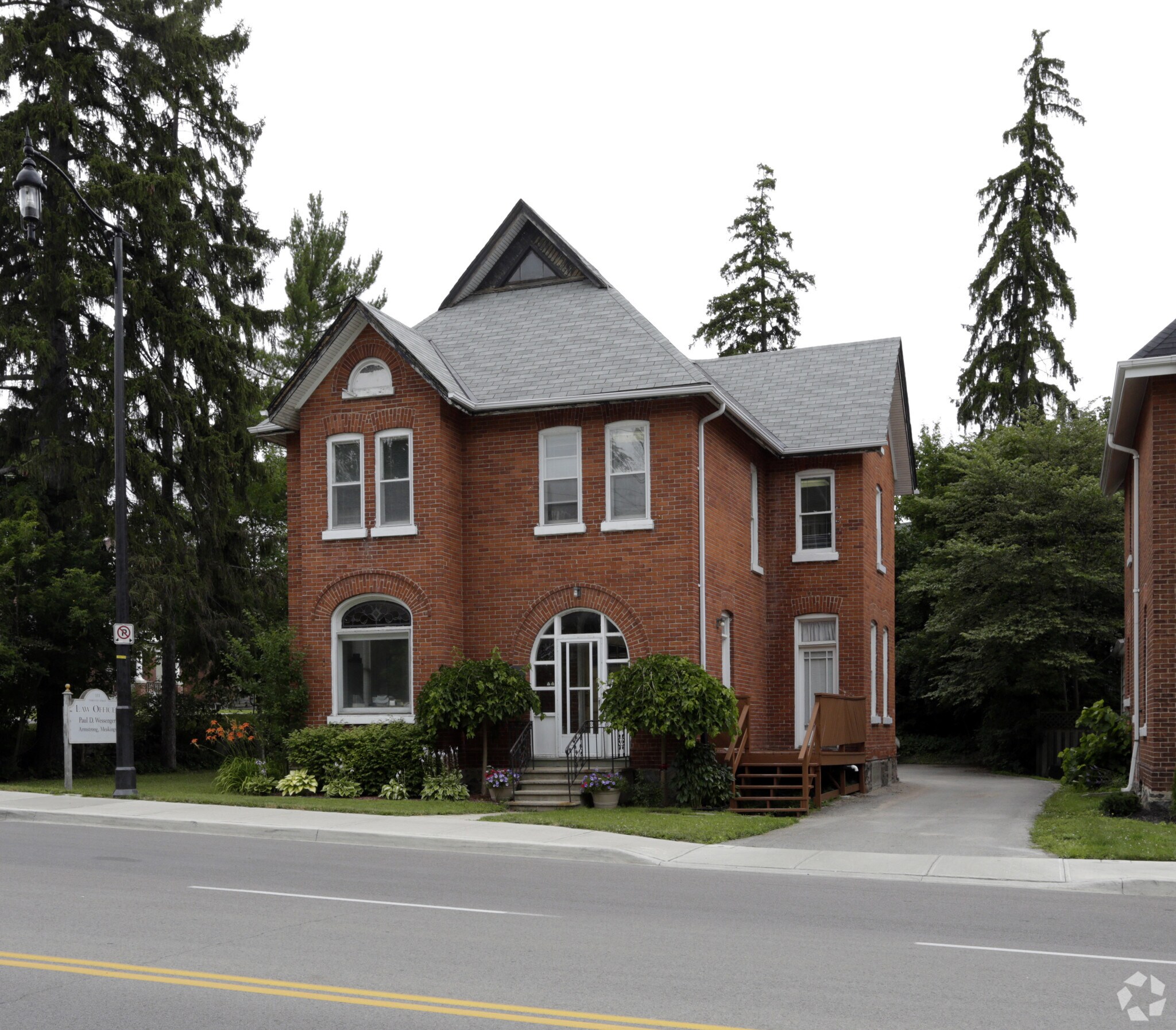 111 Toronto St, Barrie, ON à vendre Photo principale- Image 1 de 1