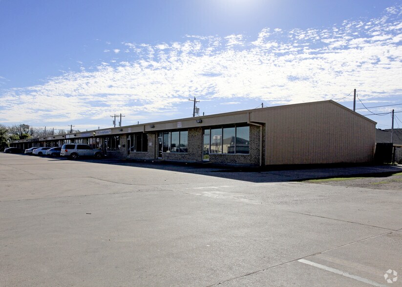 2401 N Logan, Texas City, TX for sale - Building Photo - Image 3 of 4